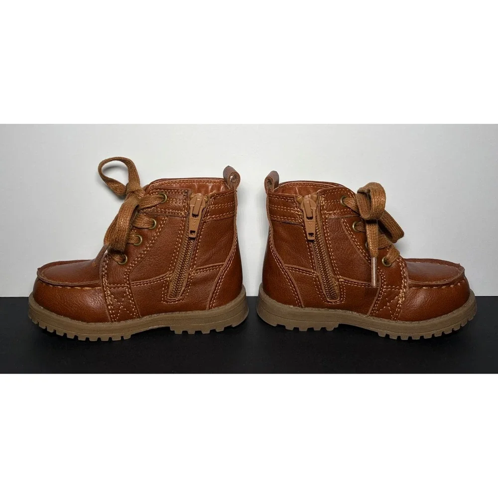 The Children's Place Boys‎ Faux Leather Lace Up Tan / Brown boots - Toddler 5C